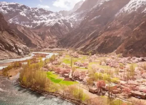 The Xinjiang Epic: 16-Day A Complete North & South Odyssey