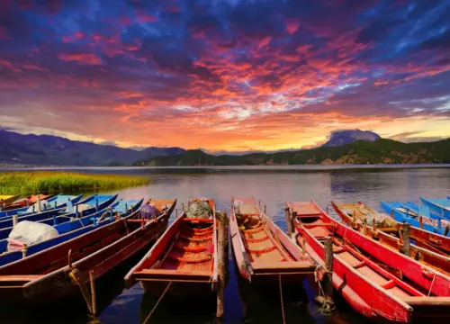 Country of Colorful Clouds: 8-Day Authentic Yunnan & Heritage Trail Kunming-Dali-Lijiang-Lugu lake