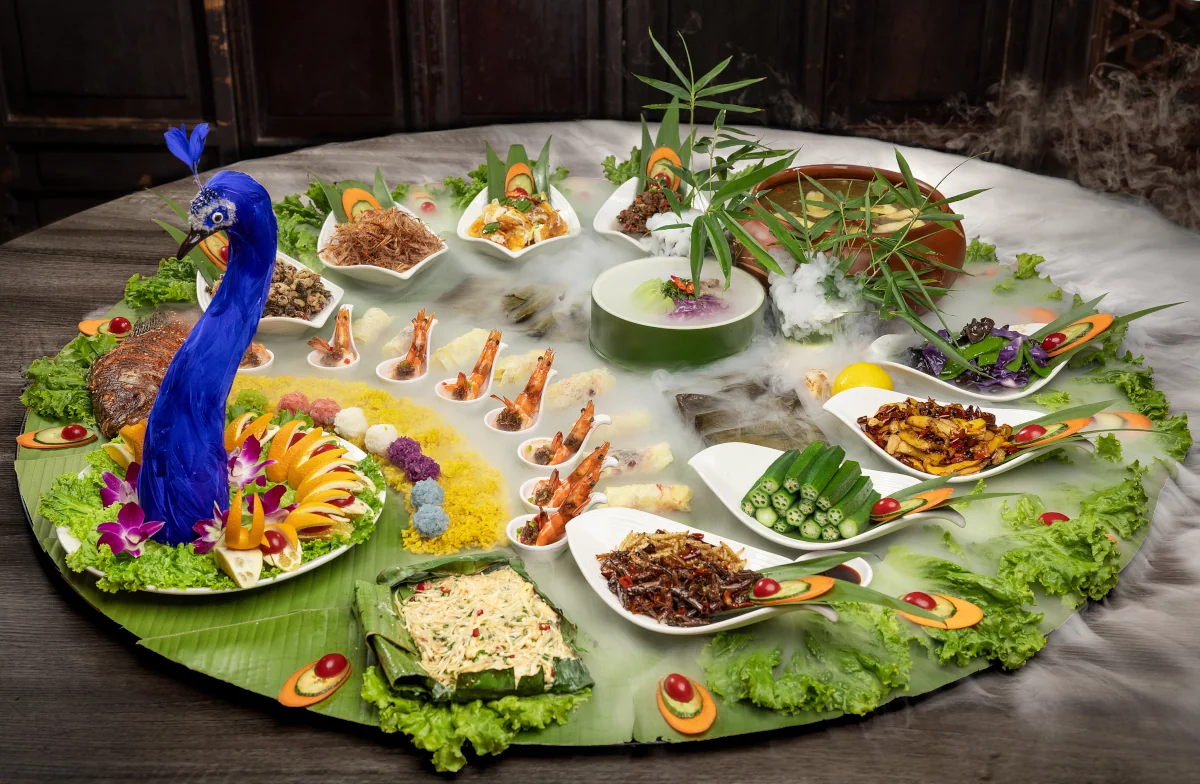 Home 13 Authentic Culinary Discovery