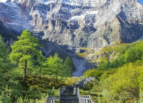 Path of the Immortals: 9-Day Yading’s Holy Mountains & Mosuo Lakeside Adventure