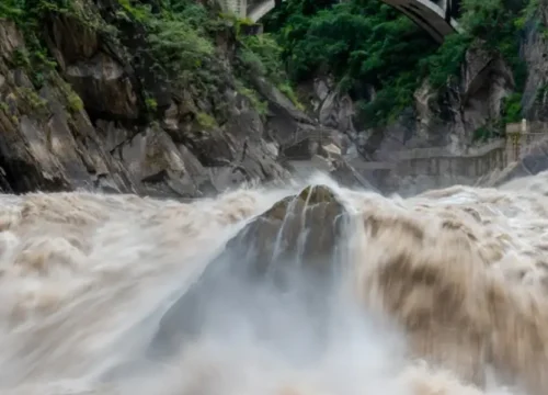 Beyond the Beaten Path: 3-Day Yunnan’s Pristine Wilderness & Highland Culture Discovery