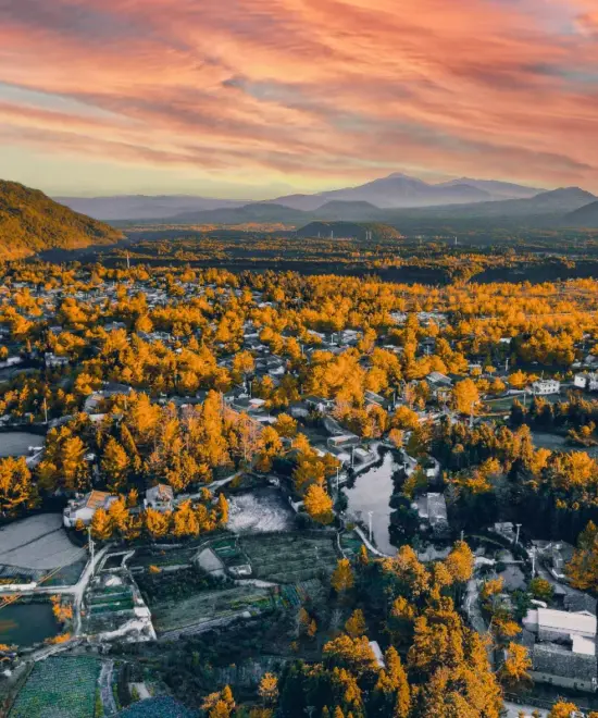 Yunnan’s Fiery Heart: 5-Day Tengchong Volcanoes, Hot Springs & Ancient Trails Discovery